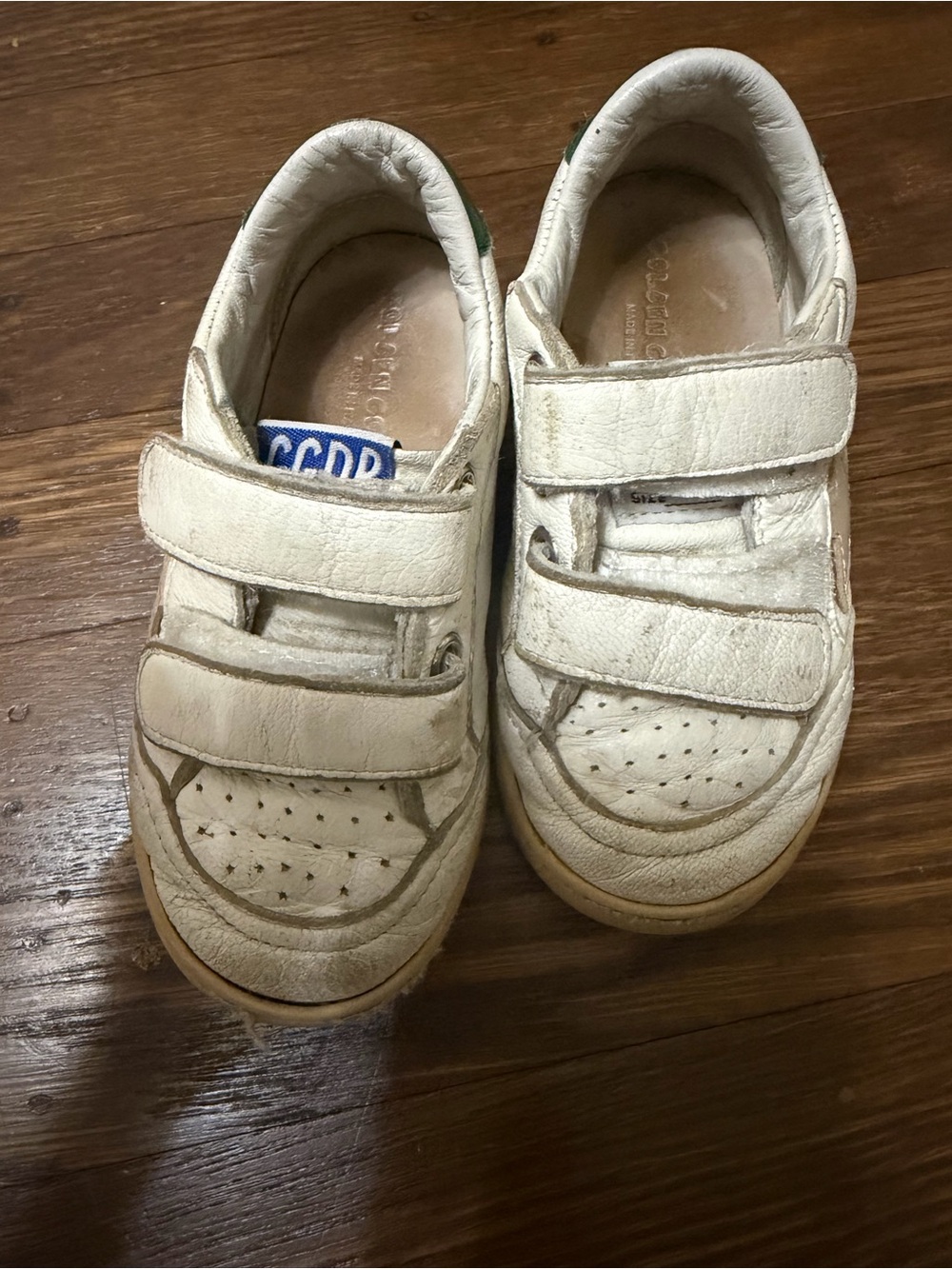 Golden Goose Kids White Leather Velcro Sneakers with Green Heel Tab